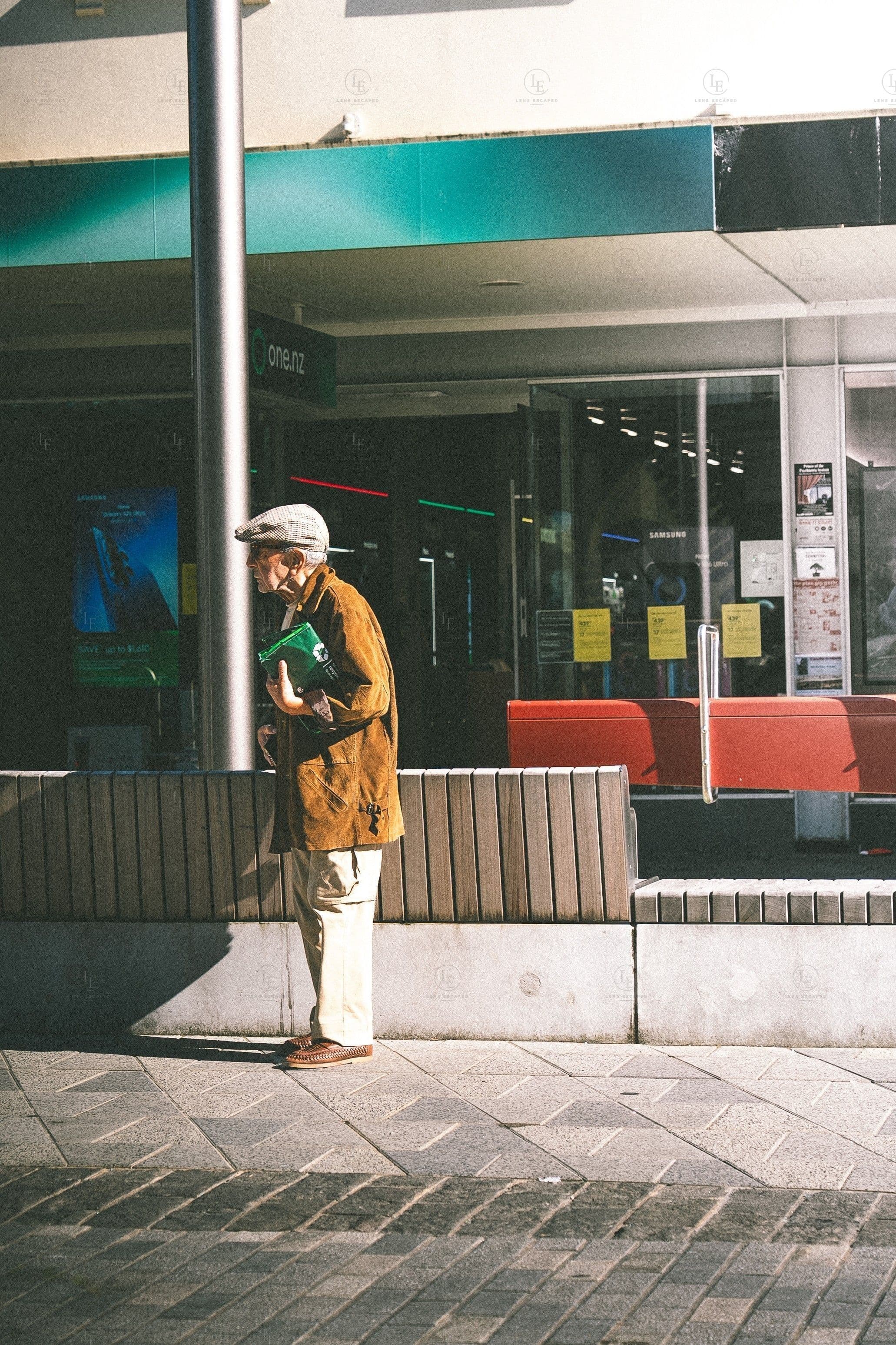 Street photograph — Dunedin
